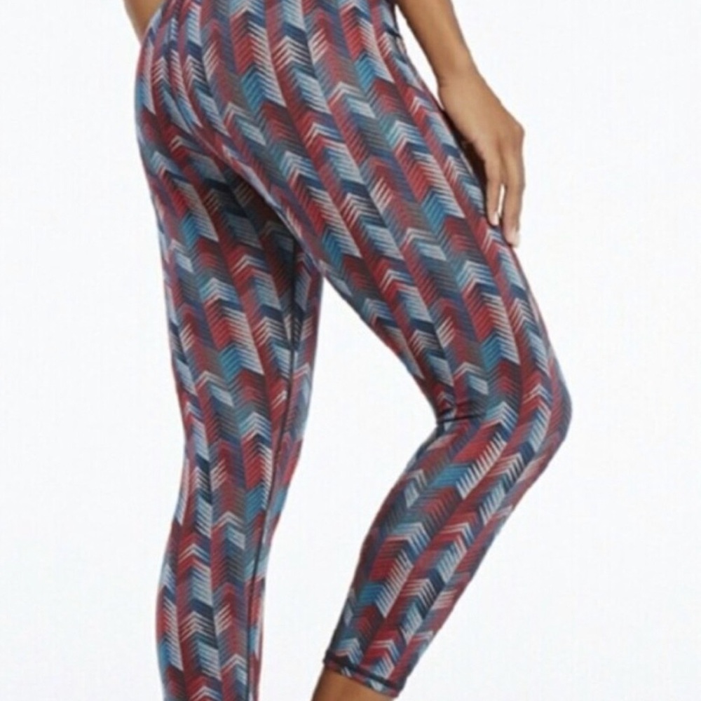 FABLETICS chevron Salar Powerhold Leggings - Picture 3 of 3